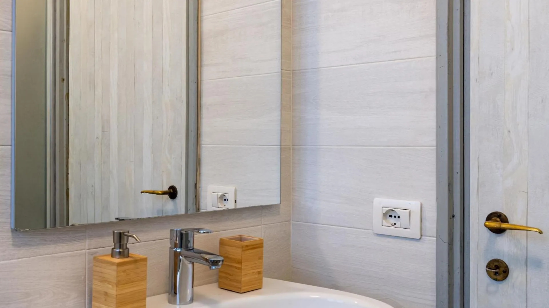 Apartment La Dimora Di Keplero By Interhome Milan Italy